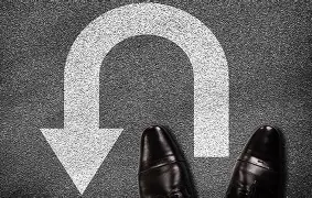 转折点埃因霍温防线松动，全明星赛今夜攻防权衡，目标明确，轮换策略成焦点(冬日狂想曲多少次可以怀孕)