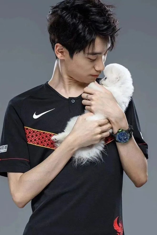 英雄联盟wbg战队karsa去哪了