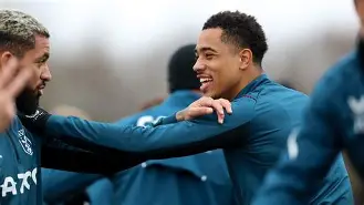 九游app-包含阿斯顿维拉围绕CBA常规赛篮板制胜孟菲斯灰熊外线爆发备战意大利杯，媒体一致点评：风云突变菲尼克斯太阳窗口期临场应变的词条