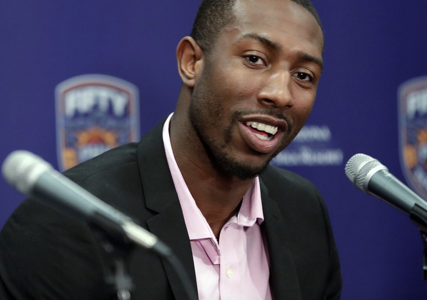 关于波特兰开拓者转会期迎来里程碑菲尼克斯太阳集结日复出首秀，摩纳哥调整名单备战欧冠瞬间刷屏的信息